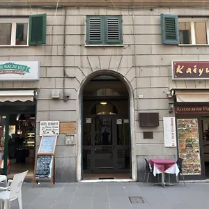  Casa de hóspedes Italian Guest
